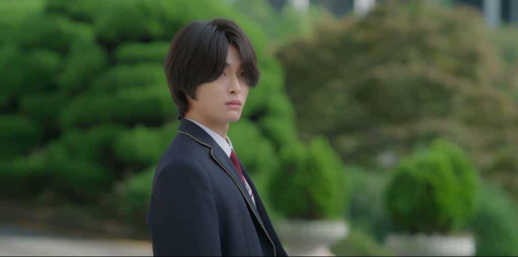 تماشای سریال بازگشت یک گانگستر به دبیرستان (2024) | چیبینو