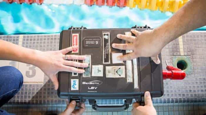 نقد و بررسی فیلم رویاهای زیر آب محصول سال 2014 | چیبینو