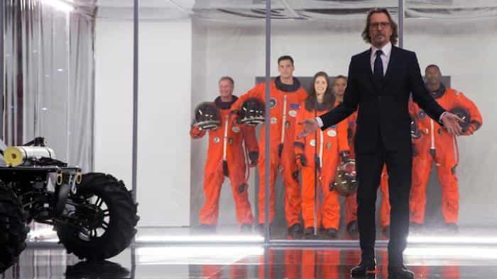 تماشای فیلم آسمان بین ما محصول سال 2017 | چیبینو