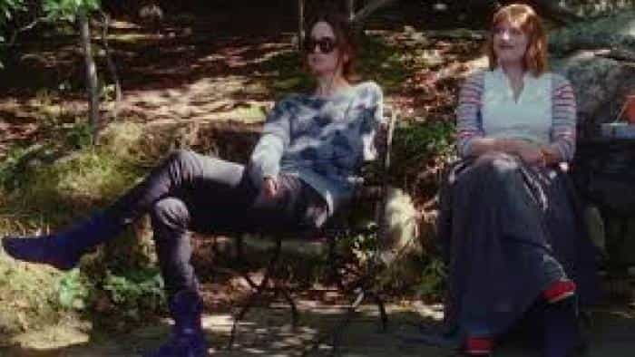 نقد و بررسی فیلم ملکه زمین محصول سال 2015 | چیبینو