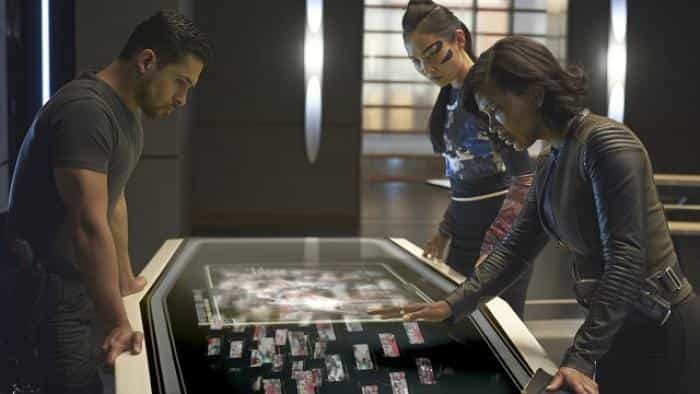 نقد و بررسی سریال پیشگویی جنایت محصول سال 2015 | چیبینو