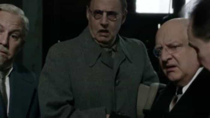 نقد و بررسی فیلم مرگ استالین محصول سال 2017 | چیبینو