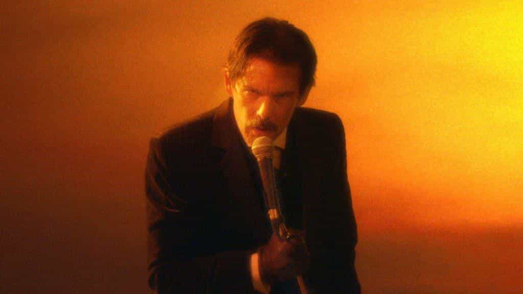 تماشای فیلم تسلا محصول سال 2020 | چیبینو