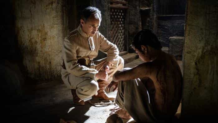 تماشای فیلم در انتظار بربرها محصول سال 2019 | چیبینو