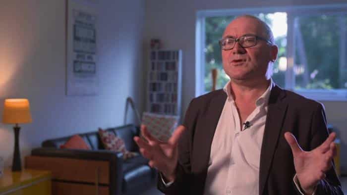 نقد و بررسی فیلم چگونه بیتلز جهان را دگرگون کرد (2017)