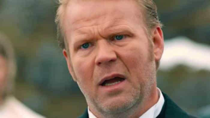 تماشای فیلم آسفالت سوزان محصول سال 2020 | چیبینو