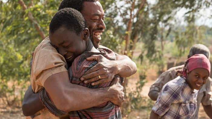 تماشای فیلم پسری که باد را مهار کرد محصول سال 2019 | چیبینو