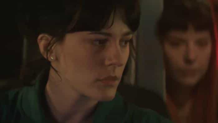 نقد و بررسی سریال ساعت منع عبور و مرور (2019) | چیبینو