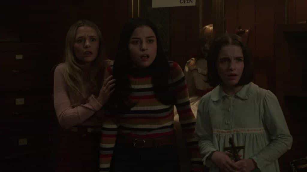 نقد و بررسی فیلم آنابل به خانه میآید (2019) | چیبینو