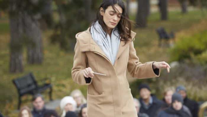 نقد و بررسی فیلم مهمان افتخاری محصول سال 2019 | چیبینو