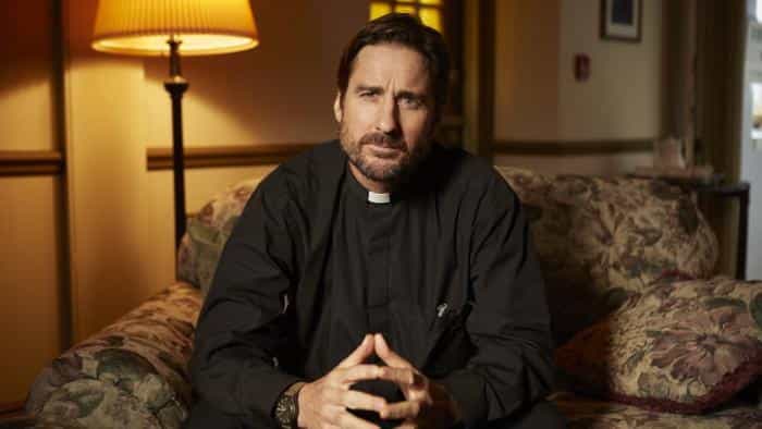 نقد و بررسی فیلم مهمان افتخاری محصول سال 2019 | چیبینو