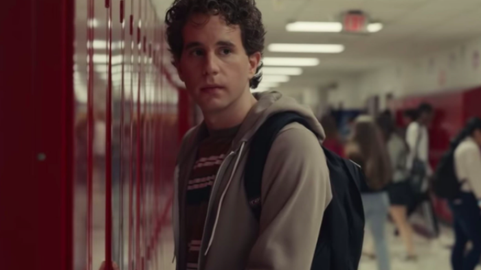 تماشای فیلم ایوان هانسن عزیز محصول سال 2021 | چیبینو