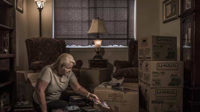 نقد و بررسی فیلم بهشت را دوباره ساختن (2020) | چیبینو